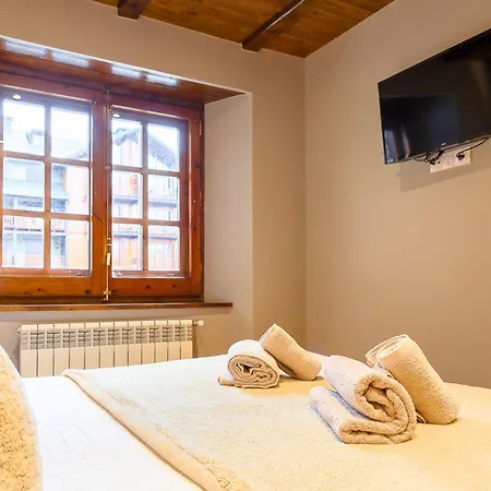 Apartamento Rustico Y Elegante I Con Aparcamiento *